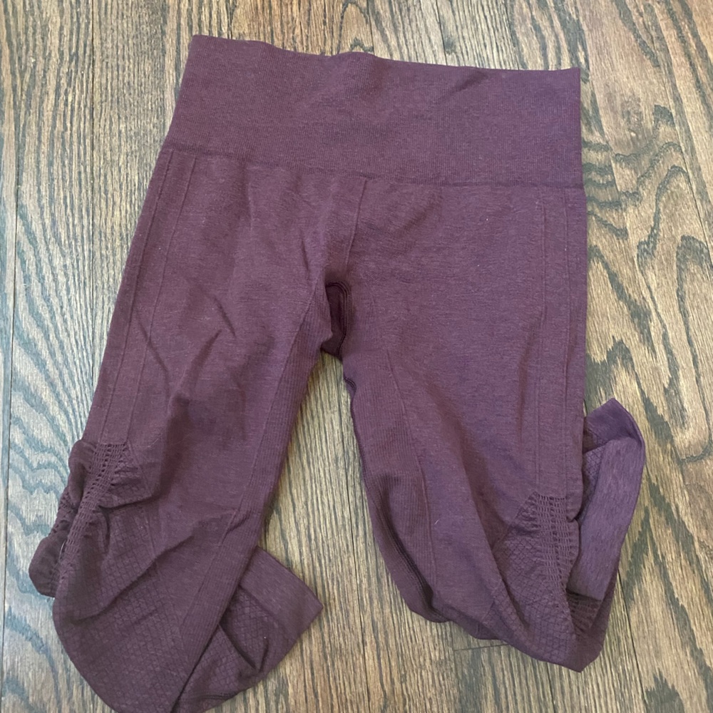 Lululemon leggings - Picture 2 of 2